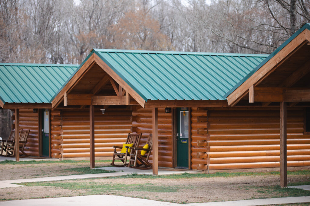 Log Cabins for Rent at God's Country RV Resort in Shreveport, LA