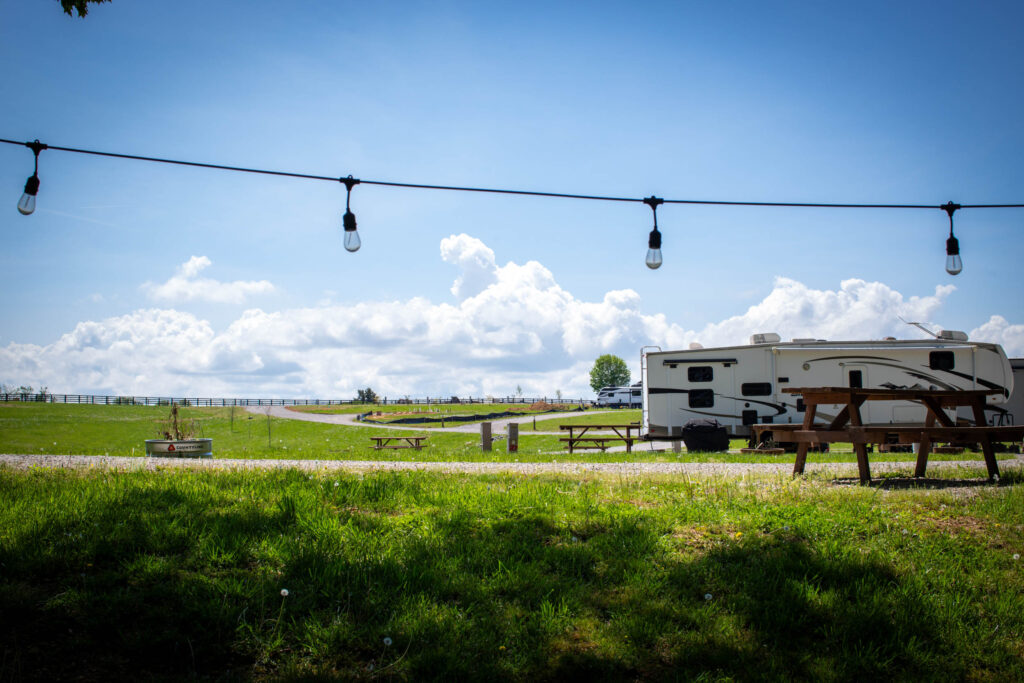 Ways to Stay at Off the Hook RV Campground