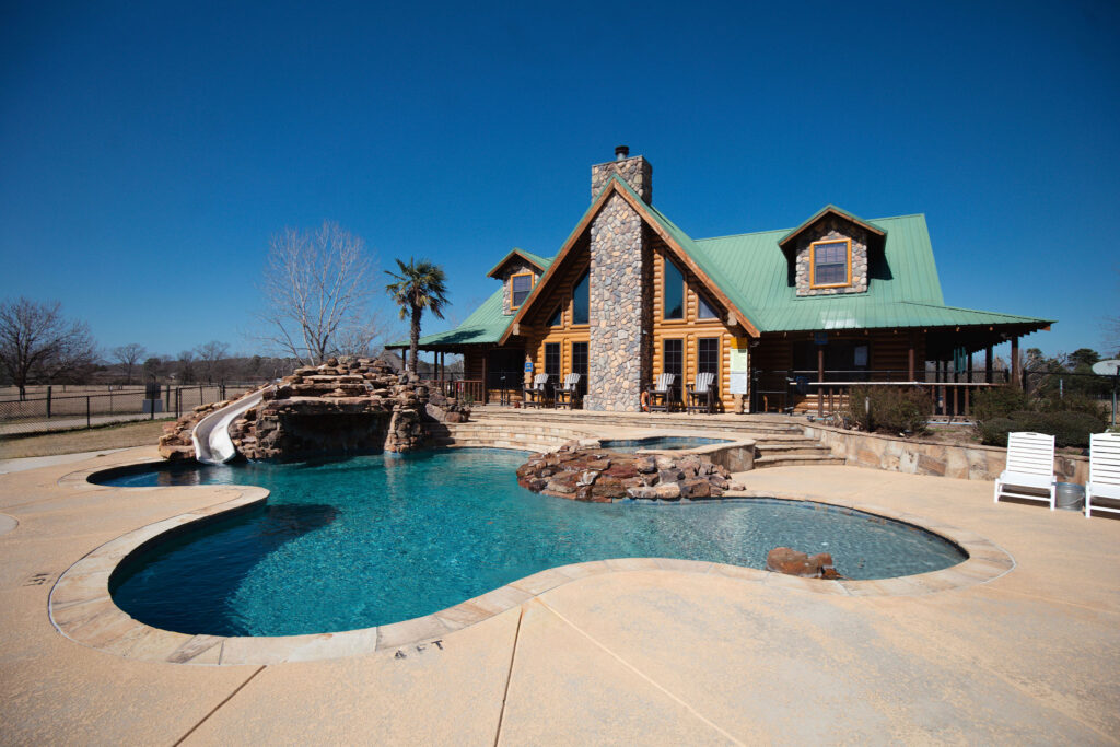 Lodges at God's Country RV Resort