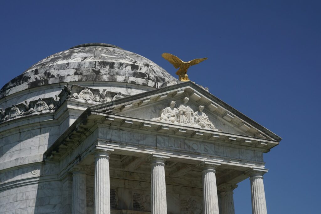 A historical monument at Vicksburg National Military Park