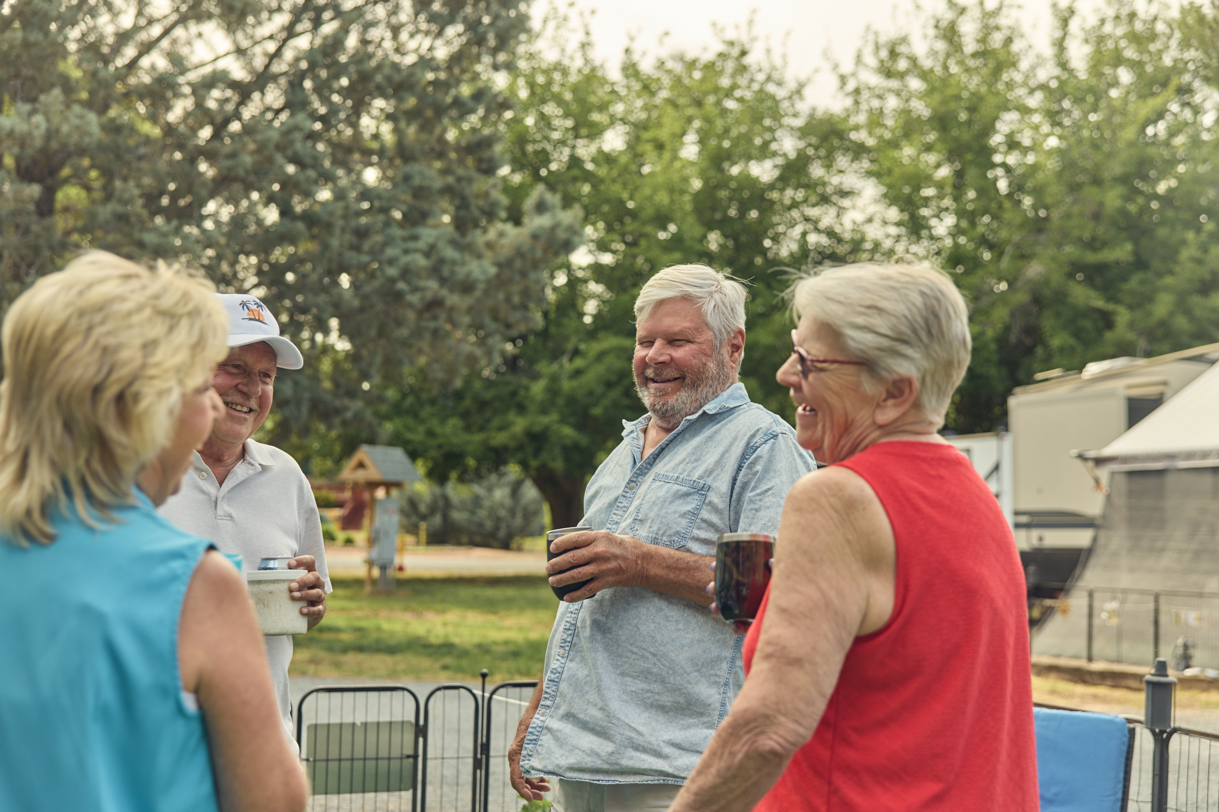 A group of friends gather for the perfect Memorial Day Weekend event.