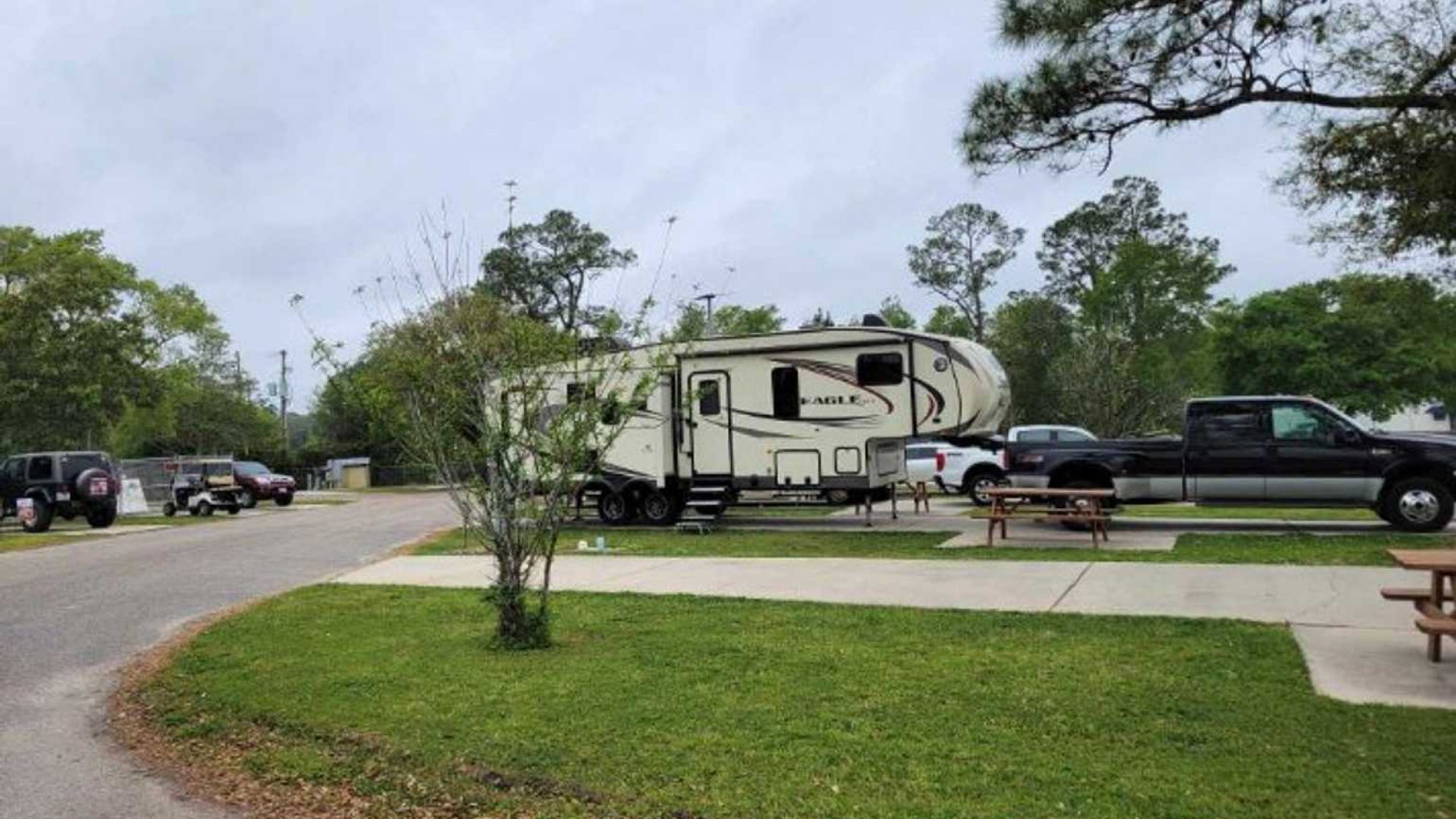 Country Side Pull Through